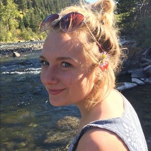 Meet your Posher, Skyla